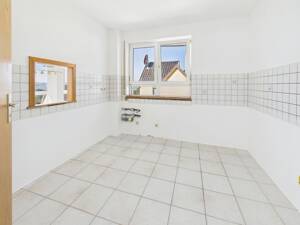 Direkt einziehen Aussicht genießen- Traumhafte 4,5 Zimmerwohnung in Hohenstaufen – 73037 Göppingen – Vorschaubild 3