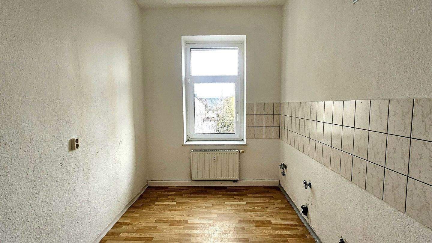 Großzügige 2-Raumwohnung mit großem Balkon – Chemnitz – Vorschaubild 3