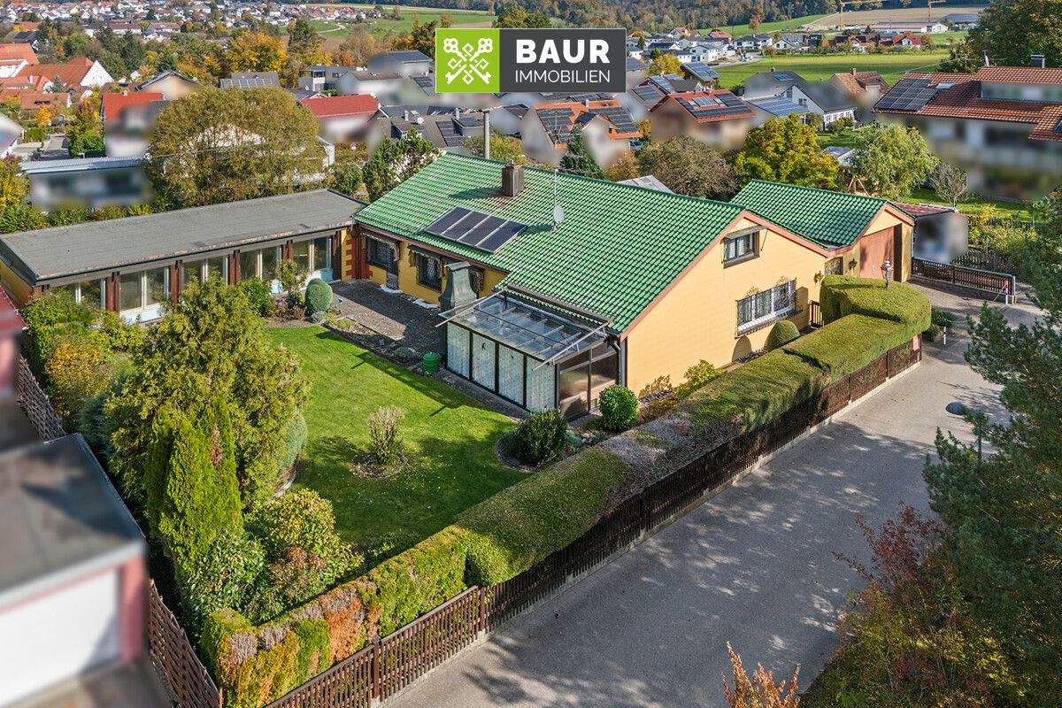 360° | Mehr Raum. Mehr Ruhe. Mehr Zuhause - Einfamilienhaus mit Schwimmbad in Baindt – Baindt – Bild 1 von 9