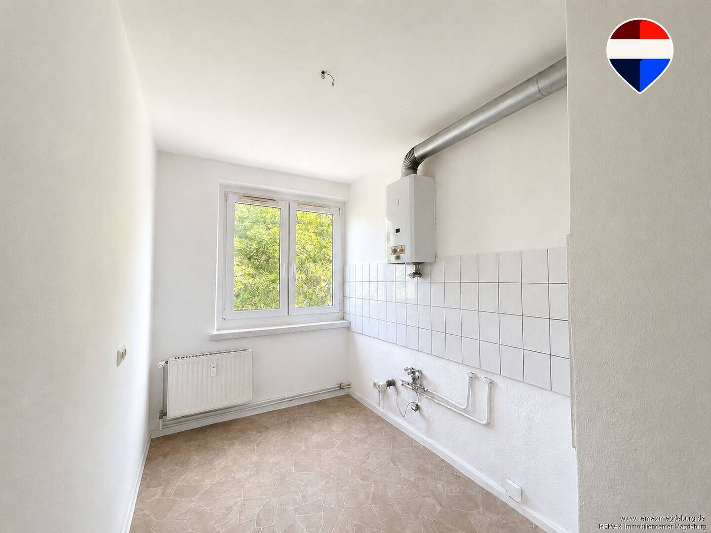 Gemütliche 3-R-Wohnung mit sonnigem Balkon und Tageslichtbad – Magdeburg – Vorschaubild 4