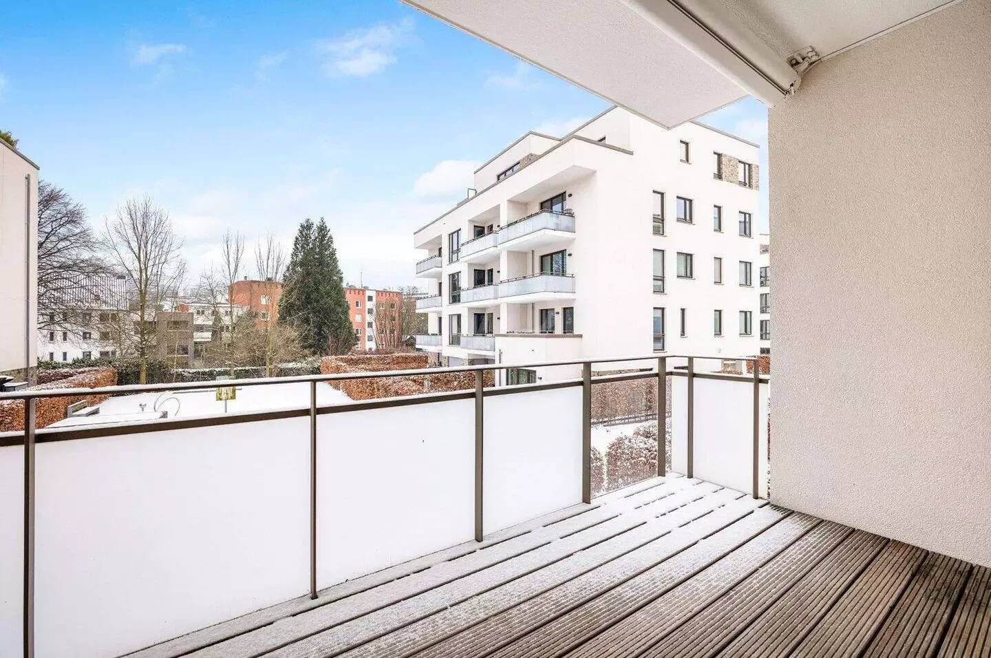 Auf der Grenze zu Uhlenhorst: Zauberhaftes Gesamtpaket mit Balkon, TG und Aufzug! – Hamburg – Vorschaubild 7