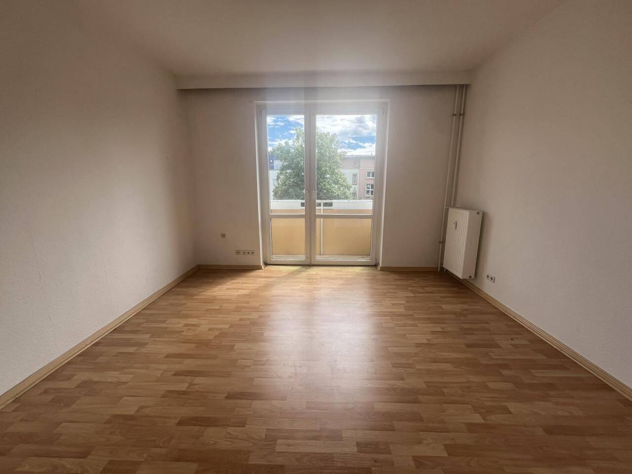 *Selber renovieren und bei der Miete sparen* – Magdeburg – Vorschaubild 4