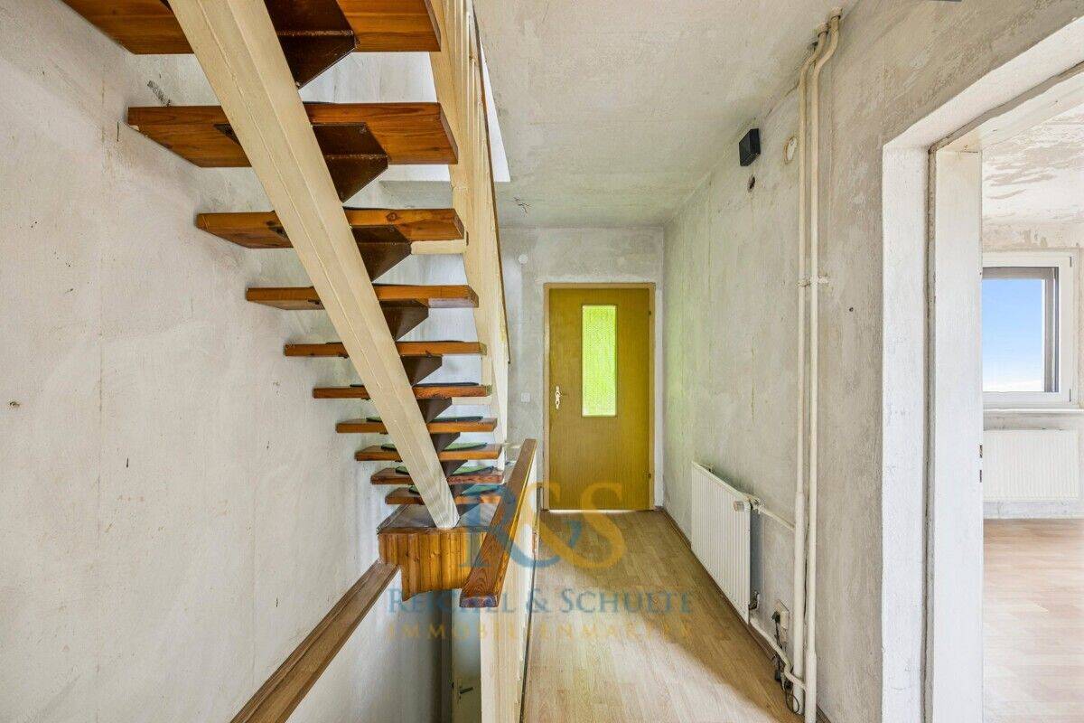 Modernisieren, gestalten, ankommen: Reihenendhaus mit Potenzial – Berlin – Vorschaubild 2