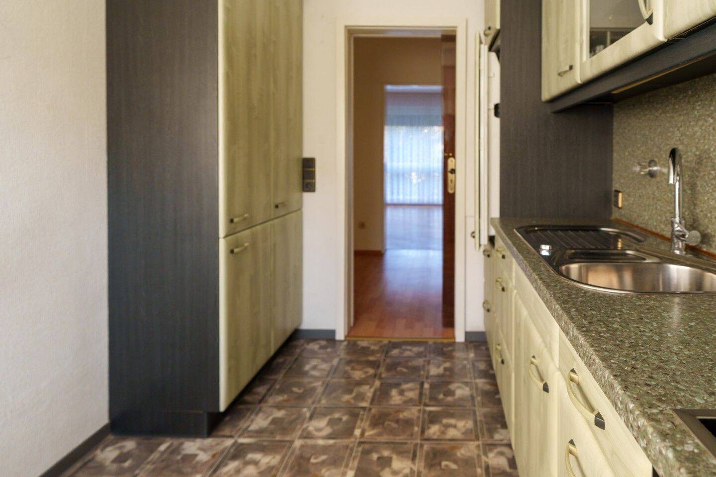 Glücksgriff! Heisinger Oberdorf. Bildschöne Wohnung. Ruhige Waldnähe. Balkon & Parkett. TG-Platz möglich. – Essen – Vorschaubild 5