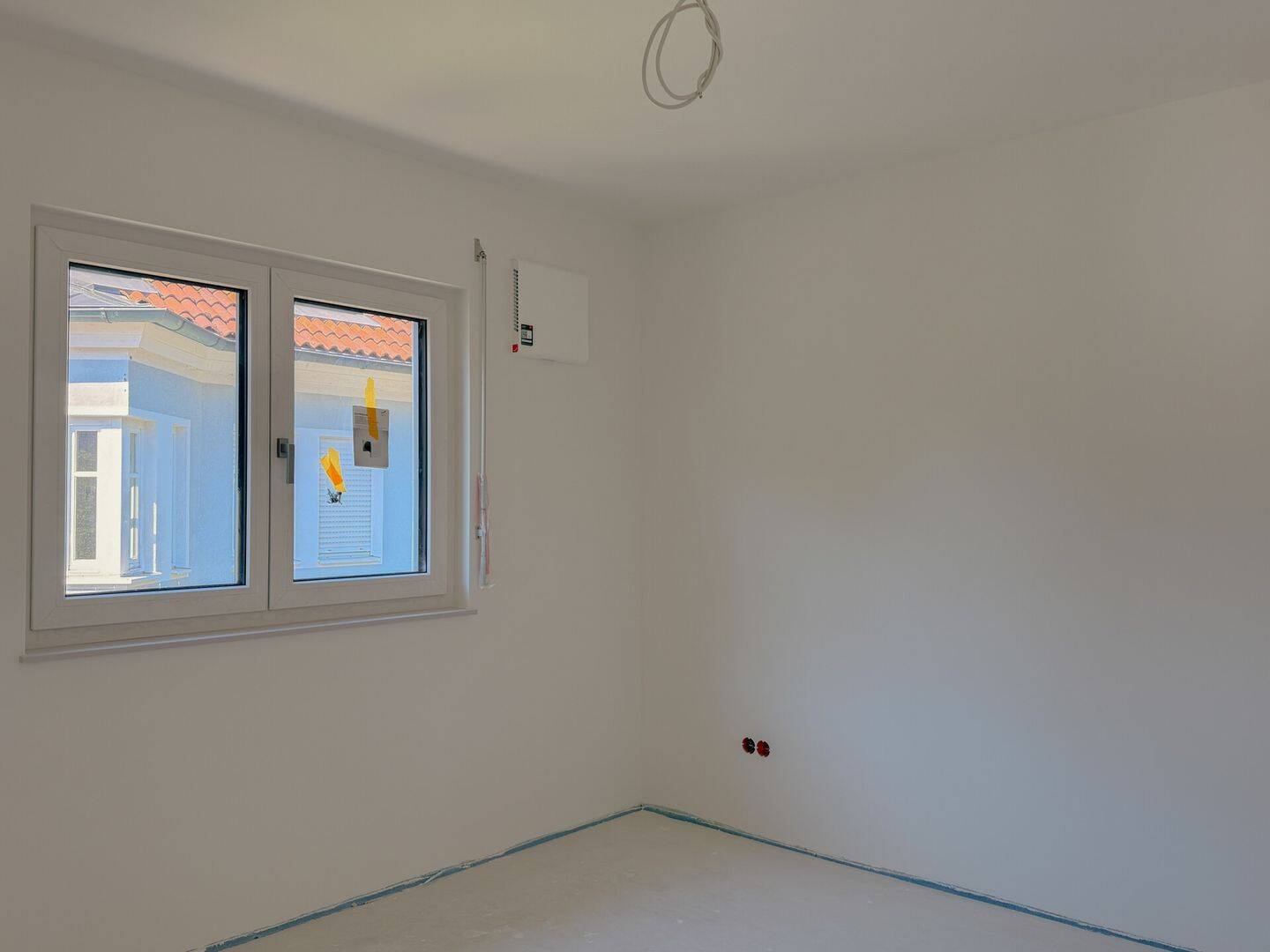 Neubau-Wohnung in Waldperlach, ca. 105 m² Luxus auf 2 Ebenen mit Ost-Balkon und PV-Anlage – München – Vorschaubild 6
