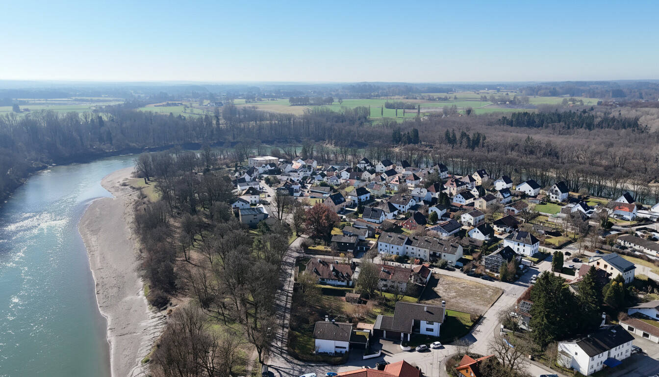 Bestlage Innschleife: Exquisites Domizil mit Einliegerwohnung und beeindruckender Großzügigkeit – Mühldorf am Inn – Vorschaubild 2