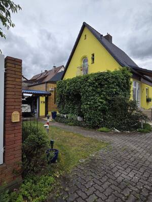 Charmantes Häuschen mit gewachsenem Wohnkomfort und grünem Garten in Nürnberg – 90475 Nürnberg – Vorschaubild 5
