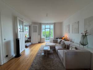 Helle & sanierte 3-Zimmer-Altbauwohnung mit Balkon in Winterhude. – 22299 Hamburg – Vorschaubild 2