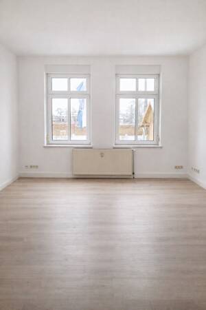 RENOVIERTE 6-ZIMMERWOHNUNG – 39122 Magdeburg – Vorschaubild 3