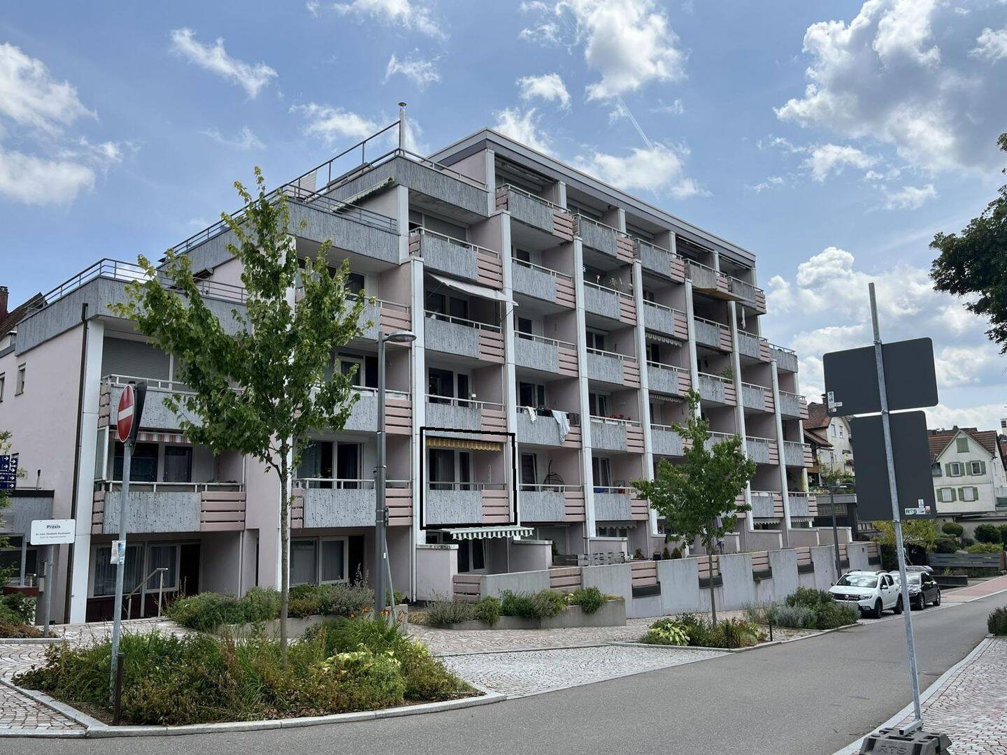 Seniorengerechte und gemütliche 1-Zimmer-Wohnung mit Balkon!