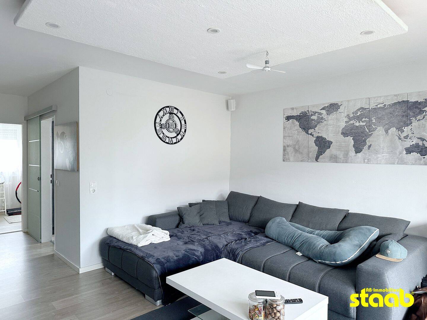 Gepflegte 3-Zimmer-Wohnung mit Balkon, Garage, Keller & ausgebautem Dachzimmer in Leider – Aschaffenburg – Vorschaubild 4