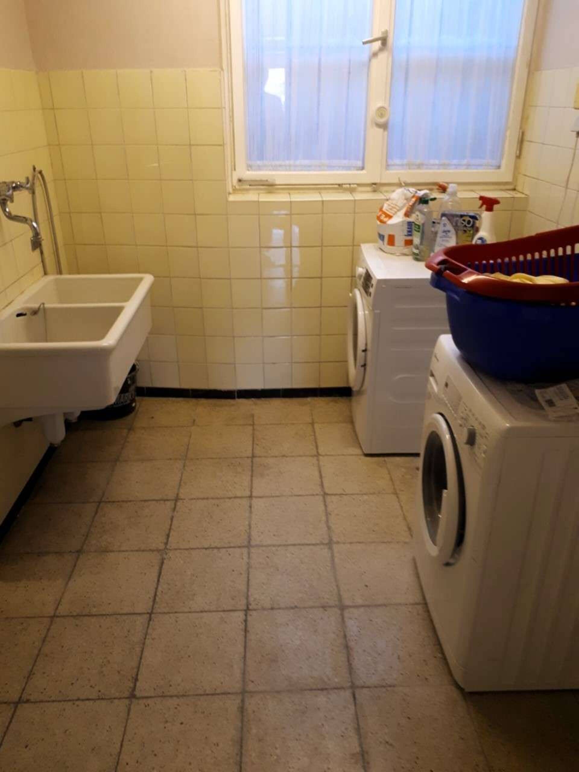 Einfamilienhaus in 71229 Leonberg mit 271 m² kaufen
