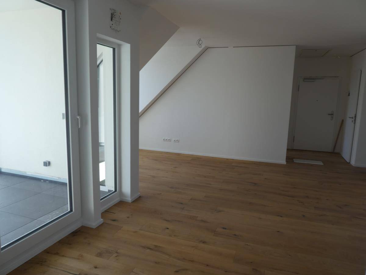 Neue Dachgeschosswohnung mit Flair im Energiesparhaus mit moderner Heiztechnik in Bonn – Bonn – Vorschaubild 7