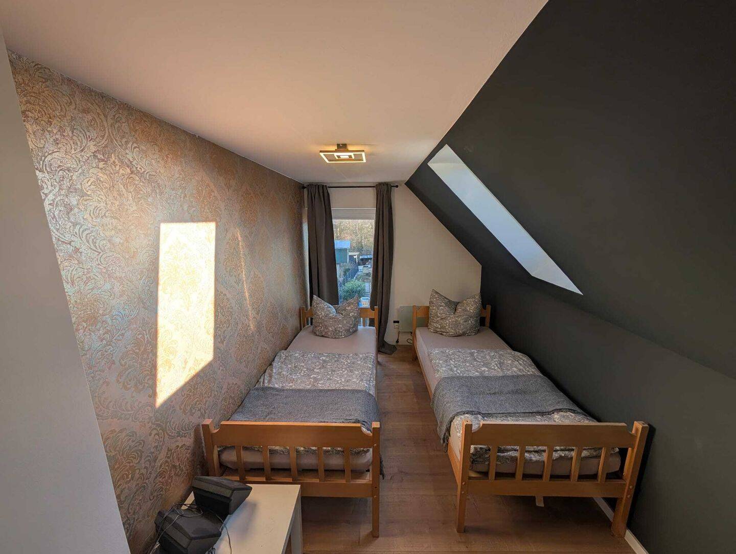 Traumhaftes Einfamilienhaus sucht kreative Hände zur Vollendung! – Nobitz – Vorschaubild 5