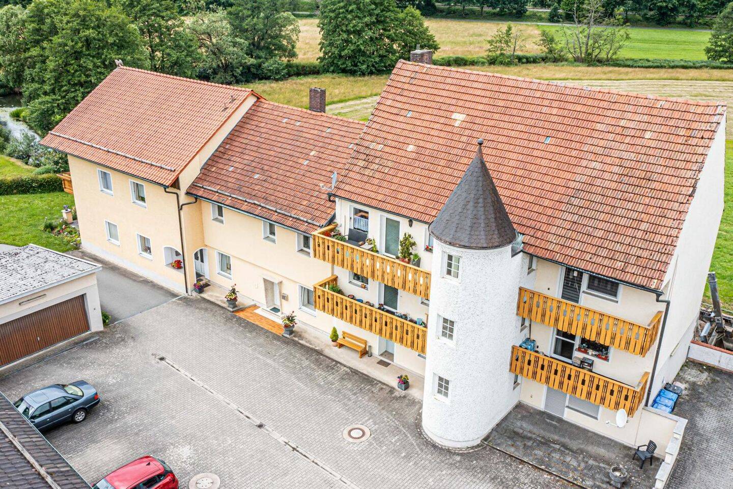 Historische Mühlenanlage mit eigener Stromerzeugung, mehreren Wohngebäuden und attraktivem Ertragspotenzial – Arnschwang – Vorschaubild 4