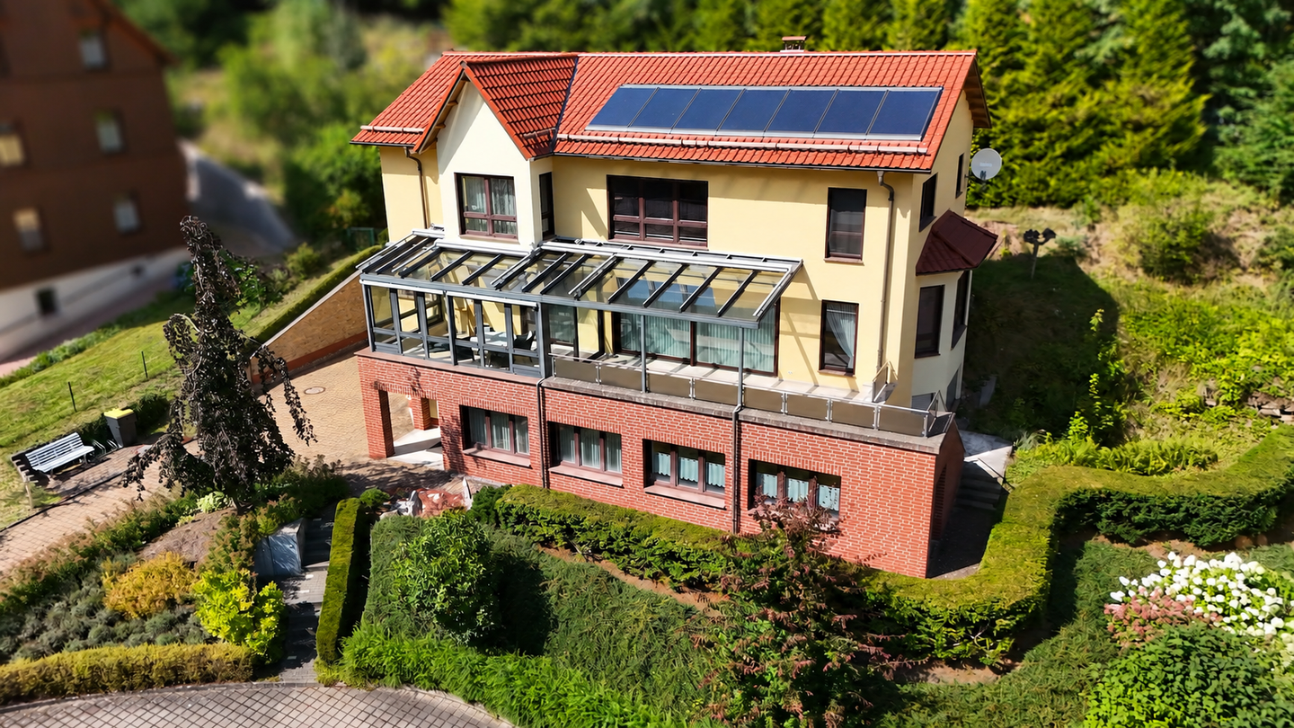 BARRIEREFREI - luxuriöses Einfamilienhaus mit 400 qm Wohn- und Nutzfläche – Ruhla – Vorschaubild 2