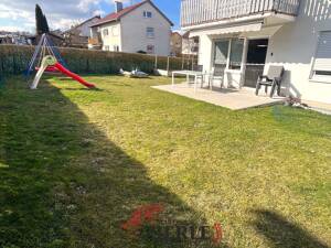Dreifamilienhaus mit schönem, großem Garten! Eigennutzer und Kapitalanleger aufgepasst! – 89558 Böhmenkirch – Vorschaubild 3