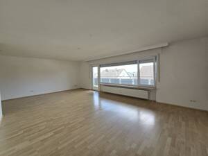 Viel Platz zum Wohlfühlen - helle 3 Zi.-Wohnung mit Balkon und Einbauküche – 65207 Wiesbaden – Vorschaubild 7