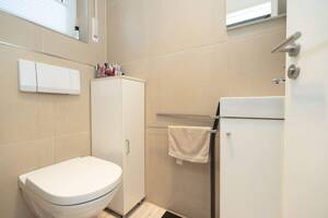 Modernes Reihenendhaus mit Stellplatz, Garten und vielen Extras – 26133 Oldenburg – Vorschaubild 8