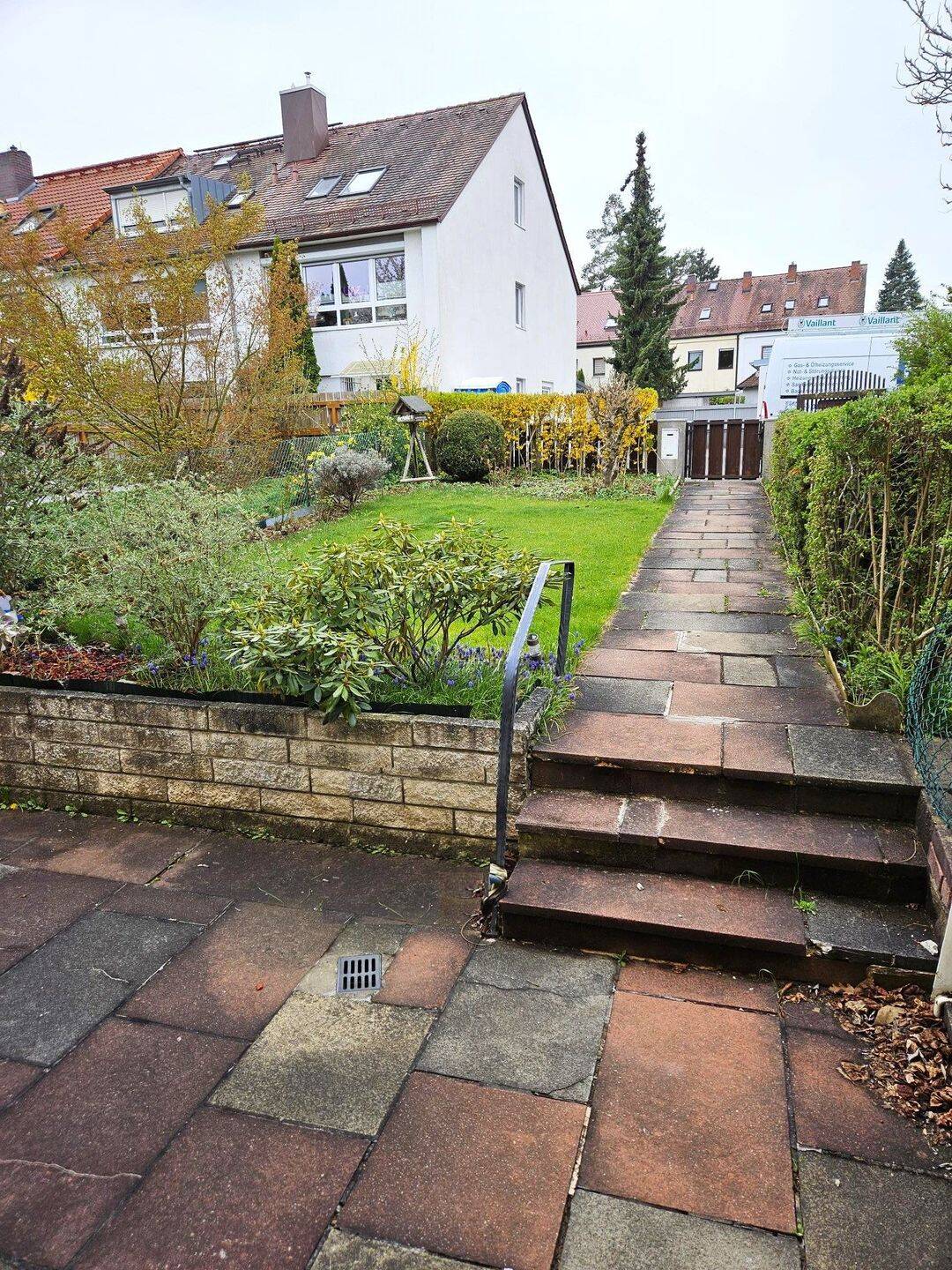 Charmantes RMH mit viel Potenzial in Nürnberg - Zerzabelshof / Haus kaufen – Nürnberg – Vorschaubild 2