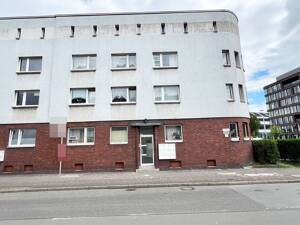 Freie sanierte 2-Zimmer-Erdgeschosswohnung in Düsseldorf-Derendorf – 40468 Düsseldorf – Vorschaubild 2