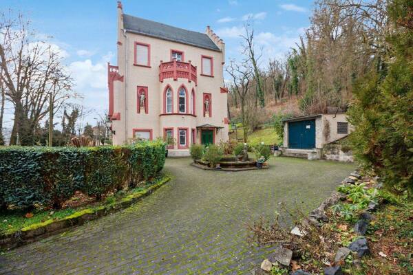 Haus in 06618 Naumburg mit 1.130 m² kaufen