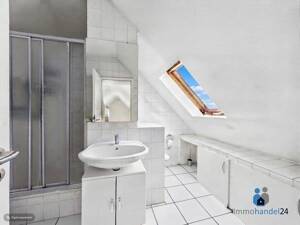 Courtagefrei***schickes DG Appartment & Veluxbalkonen***TOPLAGE – 50676 Köln – Vorschaubild 5