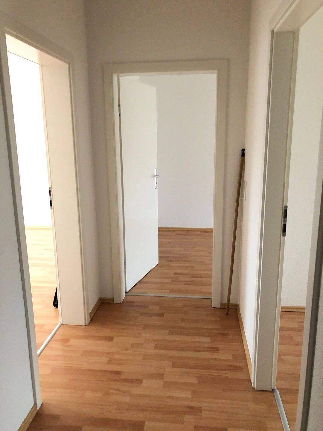 sonnige 3-Raum-Wohnung mit Balkon / Dachgeschoss – Chemnitz – Vorschaubild 6