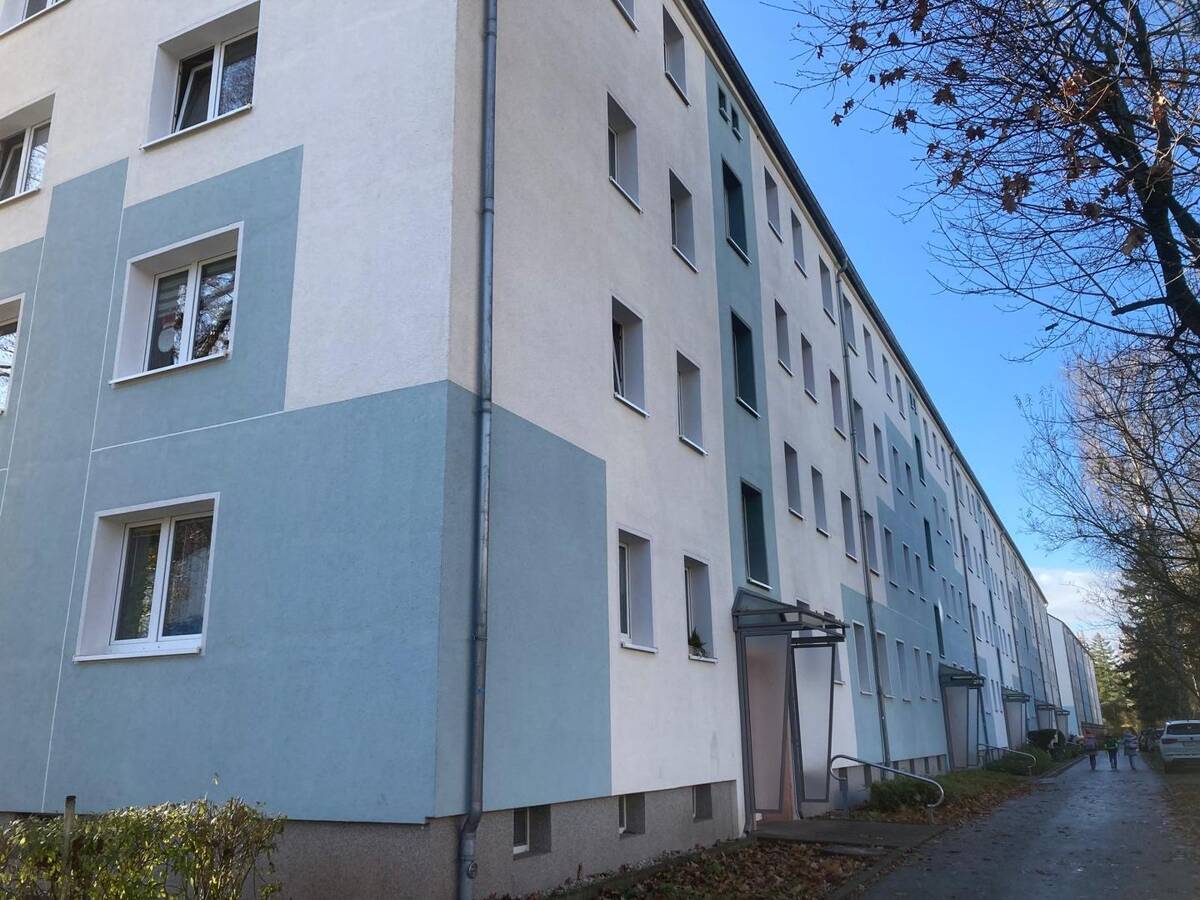 Jetzt deine neue Wohnung bei uns sichern! EBK inkl. - 1 Monat kaltmietfrei zum Start! – 8060 Zwickau – Bild 1 von 8