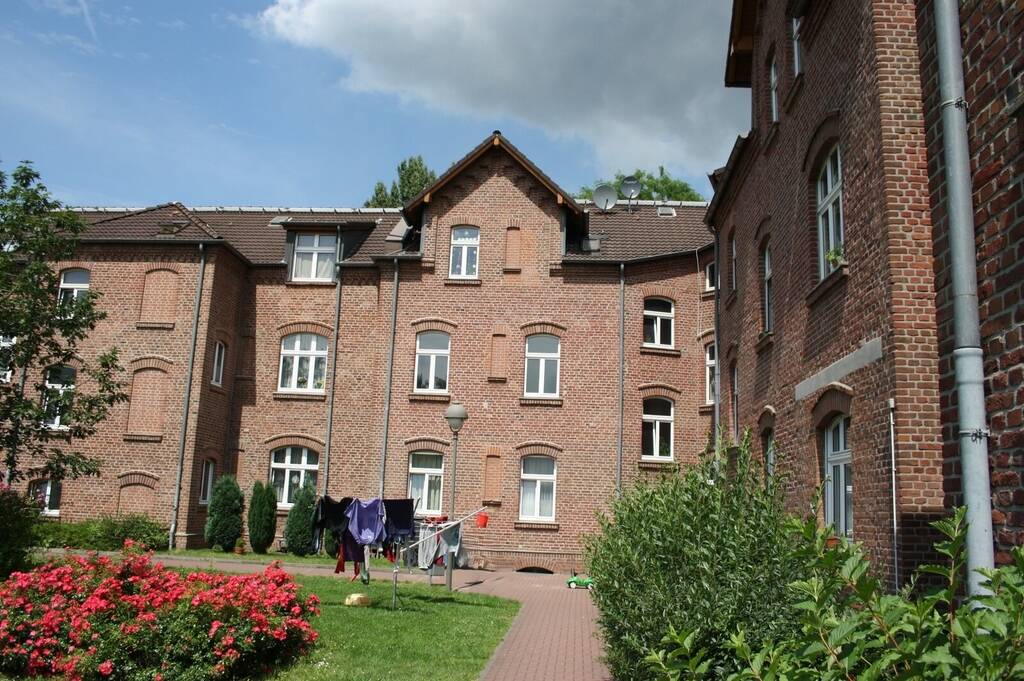 Bringen Sie Ihr Herz mit, es wird sich wohlfühlen! – Duisburg – Vorschaubild 2