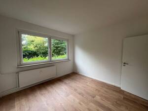 Ihre neue 4 Zimmer Wohnung in Neuplanitz mit Balkon – 8062 Zwickau – Vorschaubild 5