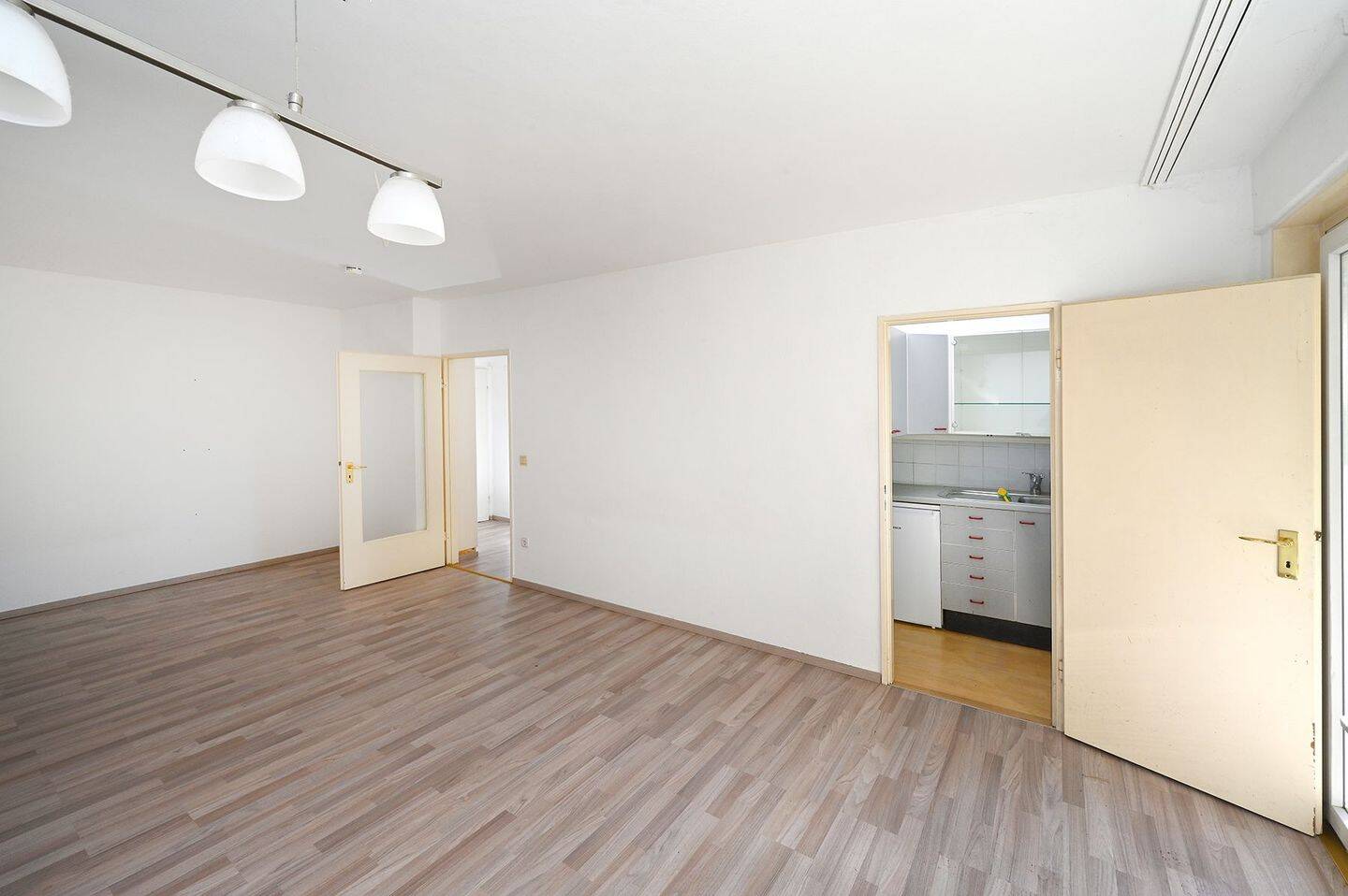 KLEIN UND MEIN IN LICHTERFELDE-WEST! LICHT UND KLAR OBENDREIN – Berlin – Vorschaubild 4