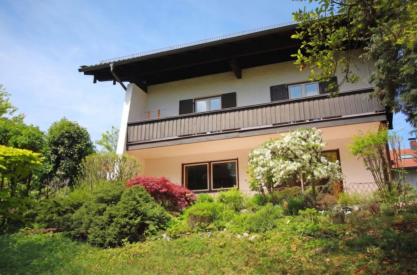 Altbestand mit Entwicklungspotential in attraktiver Lage von Bernau – Bernau am Chiemsee – Vorschaubild 4
