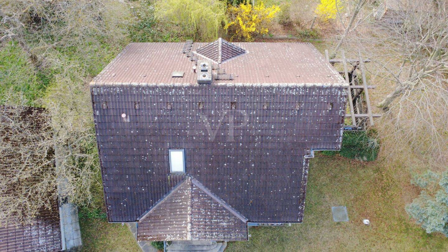 TOLLES HAUS MIT GROSSEM GRUNDSTÜCK IN RUHIGER LAGE VON RADEBEUL + NEBENGEBÄUDE – Radebeul – Vorschaubild 6