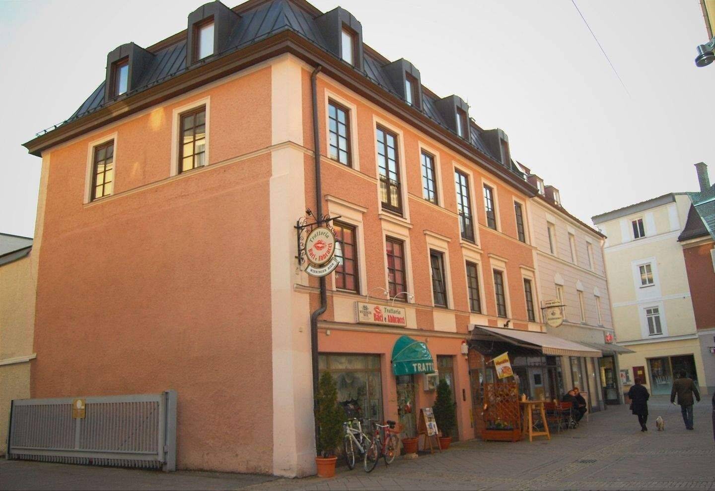 *****mitten im Zentrum*****