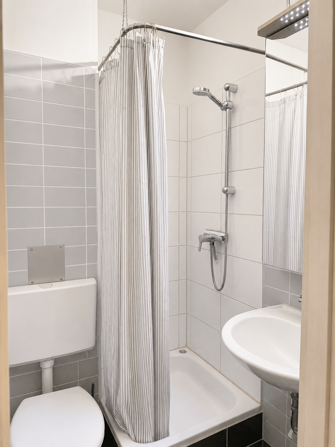 Vermietungssichere 1-Zimmer-Wohnung mit Balkon – Hannover – Vorschaubild 3