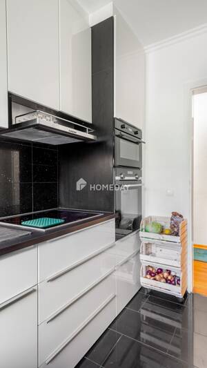 Helle 3-Zimmer-Wohnung mit Südwest-Loggia und Blick ins Grüne – 22145 Hamburg – Vorschaubild 3