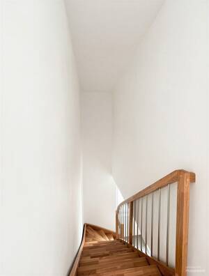NEUBAU-3-Zimmer-Gartenwohnung mit Süd-Terrasse + wohnlich ausgebautem Souterrain (2 Räume + 2. Bad) – 81827 München – Vorschaubild 8