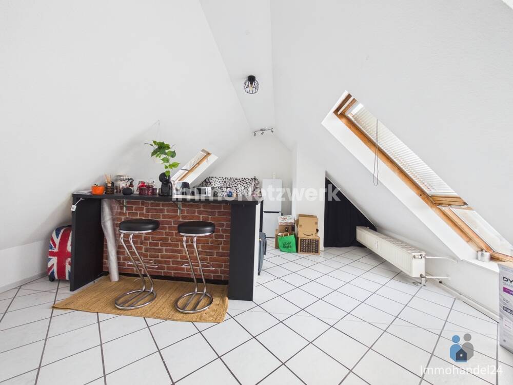 Courtagefrei***schickes DG Appartment & Veluxbalkonen***TOPLAGE – Köln – Vorschaubild 2