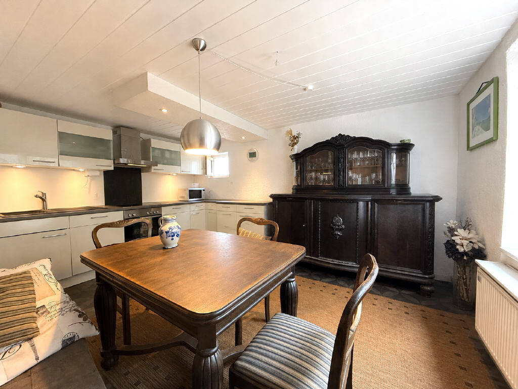 Historisches Fachwerkhaus im Zentrum von Flörsheim: Hübsches Einfamilienhaus + weitere Wohnung im Nebengebäude – Flörsheim – Vorschaubild 5