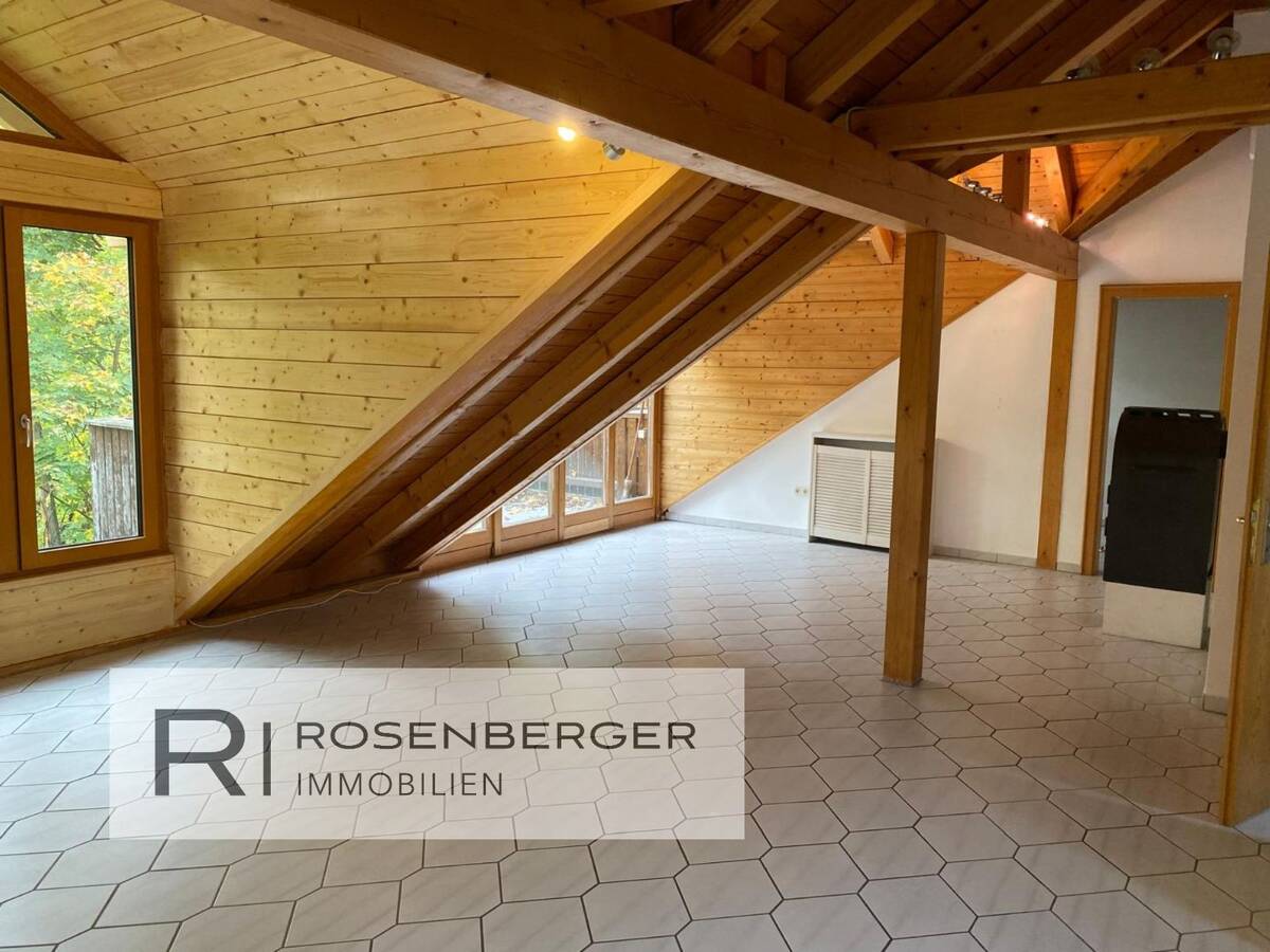 Gemütliche Dachgeschoßwohnung in Isarnähe – 85774 Unterföhring – Bild 1 von 9