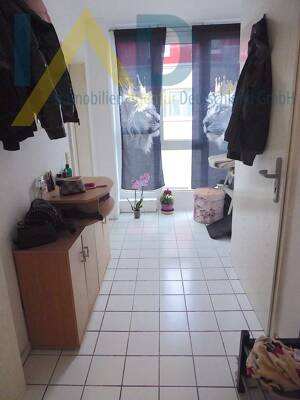 1,5 Zimmer Wohnung mit Balkon in Hochparterre