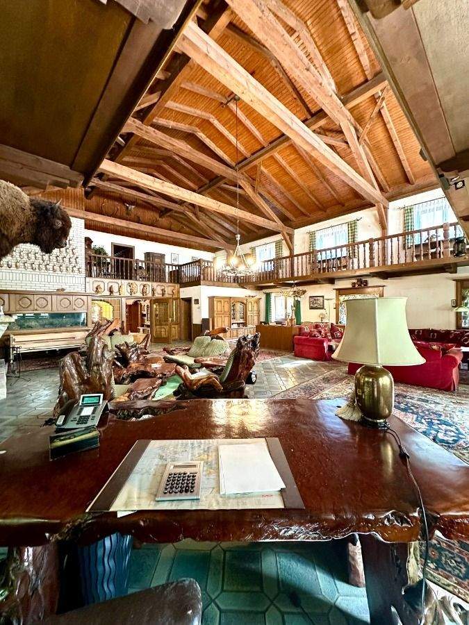 Herrschaftliche Villa auf großzügigem Grundstück mit eigenem Teich sowie Hallen und landw. Flächen – Aldersbach – Vorschaubild 3