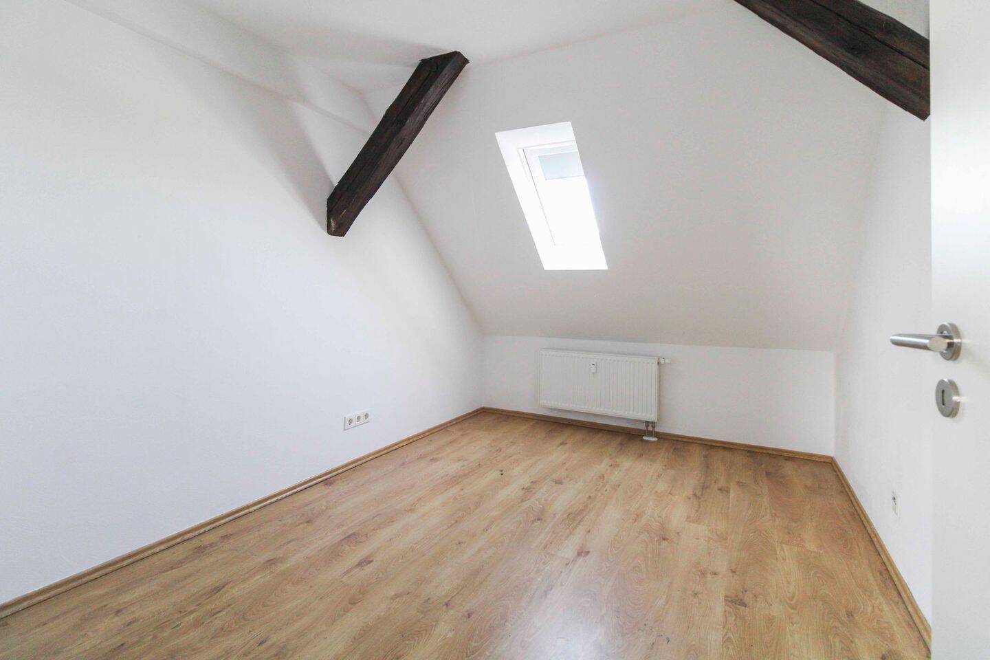 Mitten in der Stadt! 4,5-Zi.-Maisonettewohnung mit Aufzug & Wintergarten – Magdeburg – Vorschaubild 9