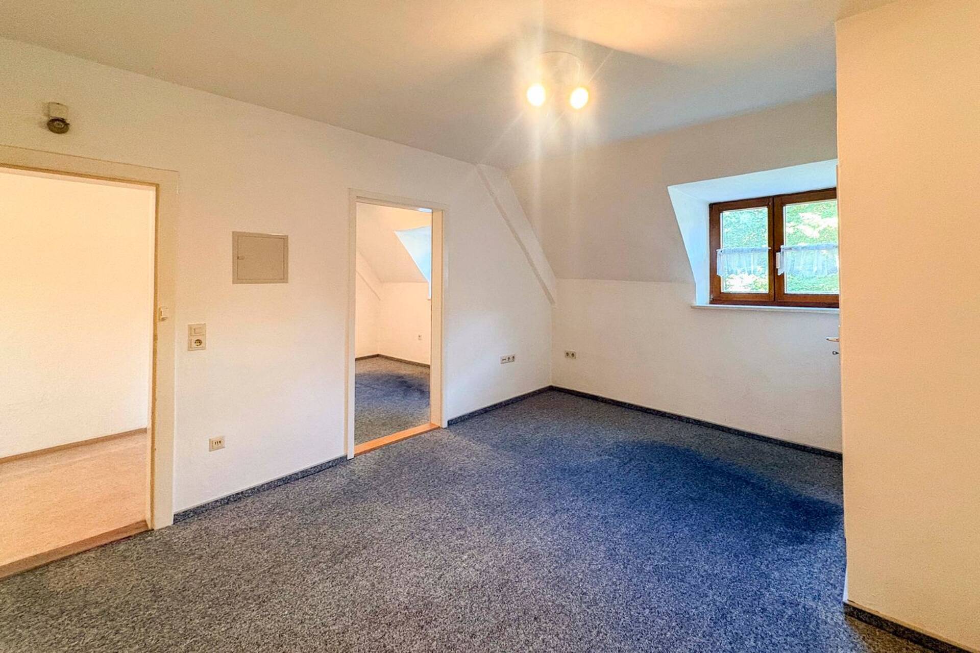 Haus in 86316 Friedberg mit 360,09 m² kaufen
