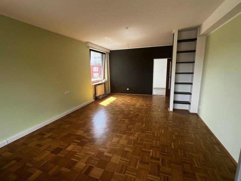 Helle und freundliche 2-Zimmer-Wohnung mit Balkon im Herzen von Vluyn zu vermieten – Neukirchen-Vluyn – Vorschaubild 4