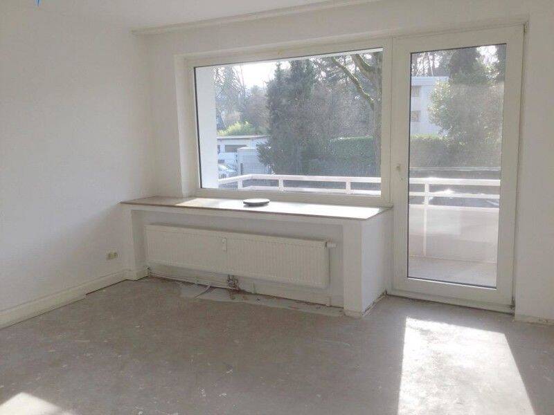 Sonnenhelle und renovierte 3 Zimmer mit Südbalkon – Essen – Vorschaubild 2