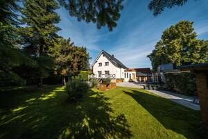 Exklusives Einfamilienhaus mit gehobenem Standard, großzügigem Wohnambiente und separatem Gästehaus – 99098 Erfurt – Vorschaubild 6