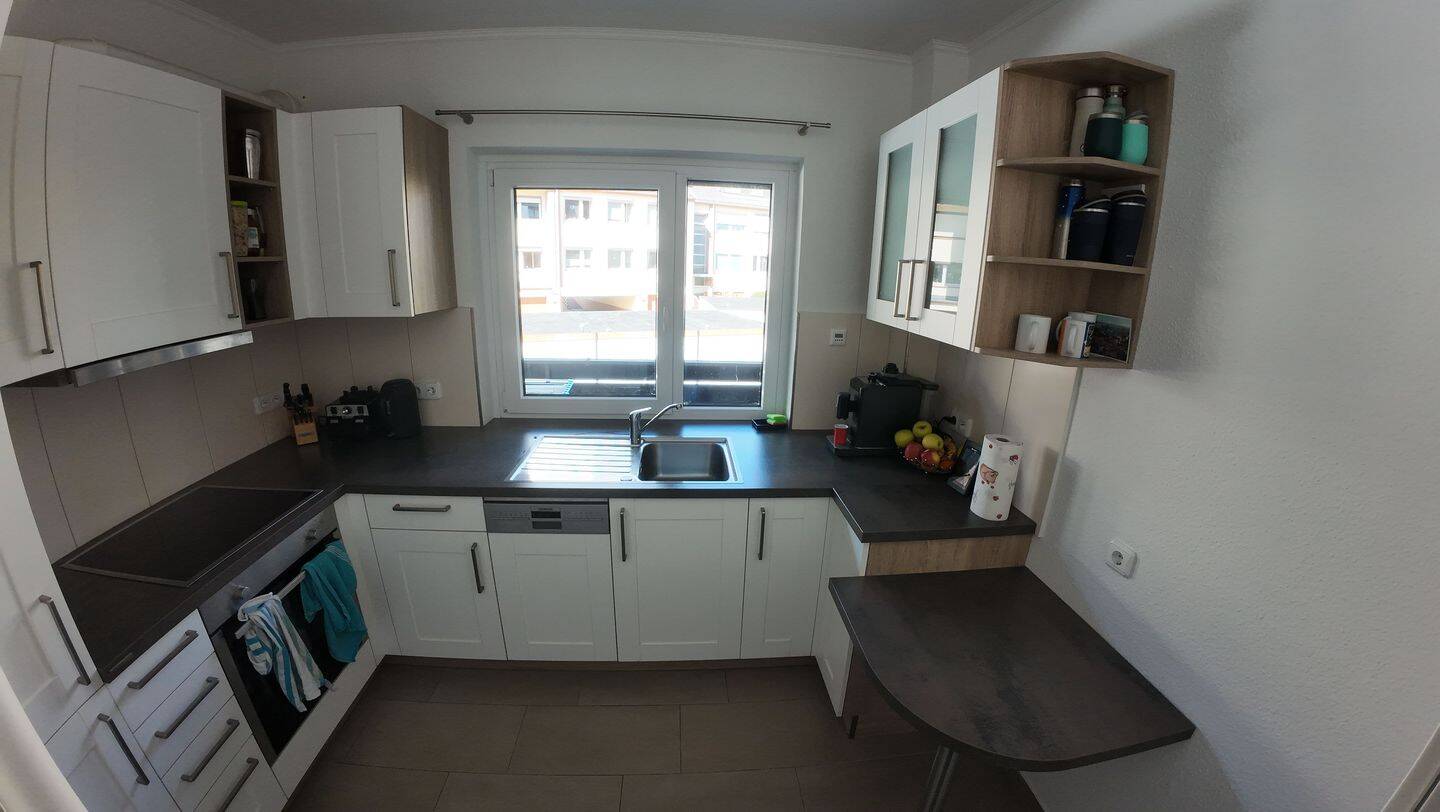 Gepflegte 2-Zimmer-Wohnung in Bremen-Woltmershausen mit Balkon, Garage – Bremen – Vorschaubild 3