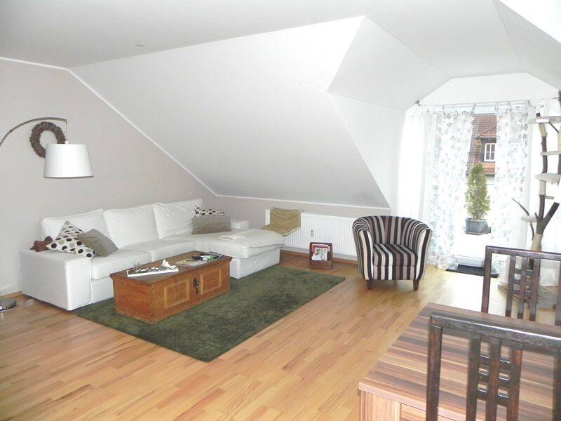 Reizvolle 3 ZKB - Dachgeschosswohnung in einer der besten Wohnlagen von Ingolstadt – Ingolstadt – Vorschaubild 2